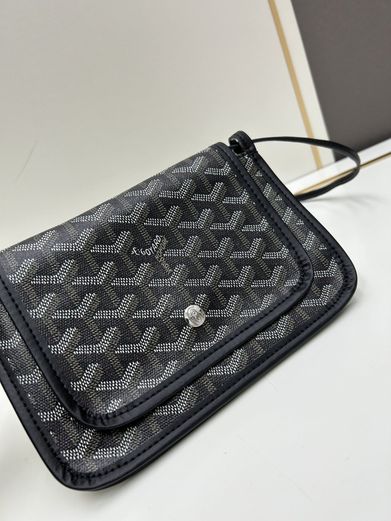 Goyard Clutch Bags